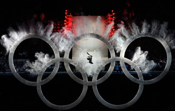 snowboard et anneaux olympiques